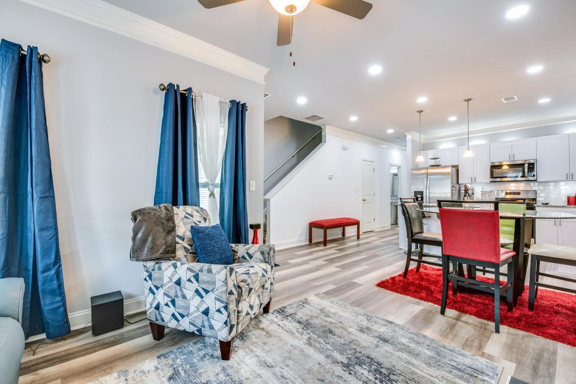 Holiday home With Patio, 8 Mi To Downtown And Aquarium
