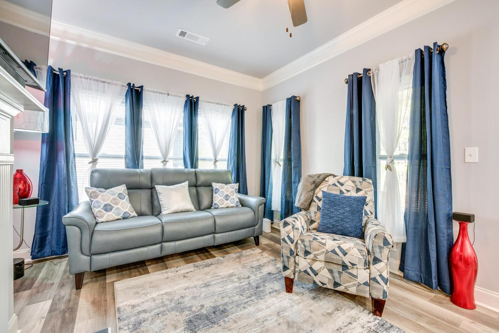 With Patio, 8 Mi To Downtown And Aquarium Holiday home Atlanta