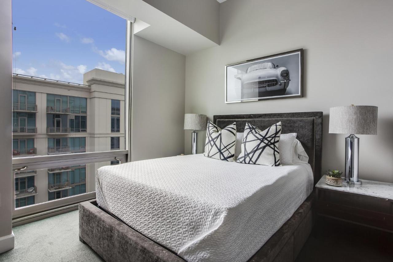 Apartment Altitude Abode