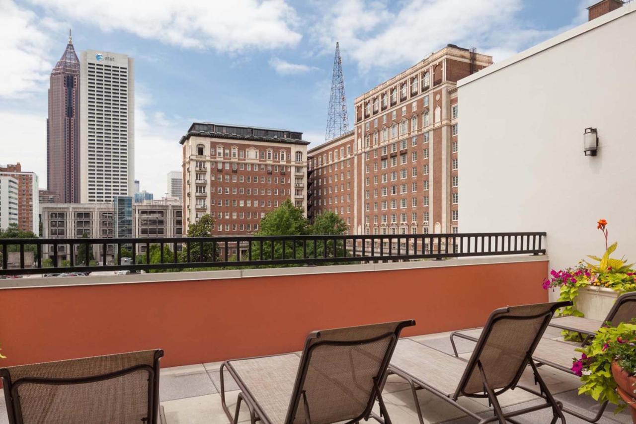 Alfred On Peachtree Street Apartment *