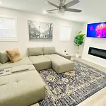 Cozy Fully Loaded Suite