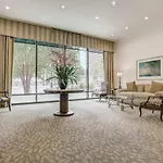 Roomy And Spacious 1Br Sleeps 6 In Central Downtown Atlanta