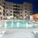 2Br Luxury Apartment Atl