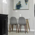 Relaxing 2Br House With Parking