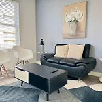 Luxury New 1B1B Private Balcony W Dryer Washer 525Pkwy