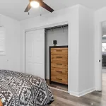 Tranquility Creek - Stylish 2Br - 7 Mins Atl Airport