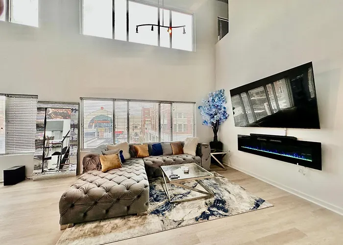 Grand 3Br Loft In Atlantic Station