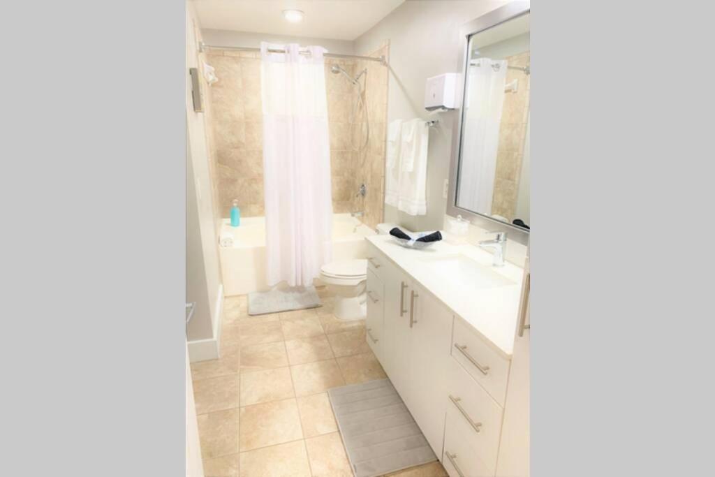 Buckhead Blue - Spacious 2 Bd 2ba - Private Balcony-rooftop- S13 * Atlanta
