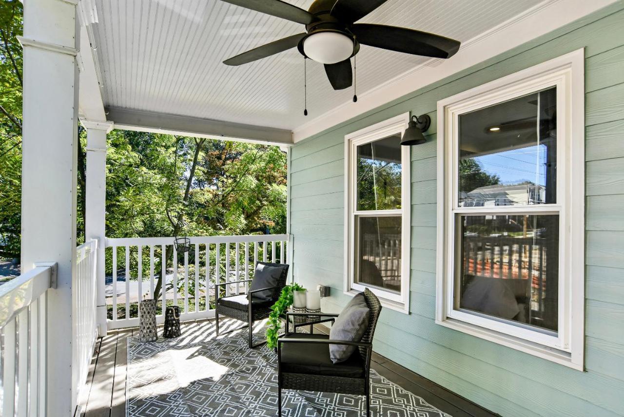 Sun Lit Modern With Good Vibes And Lots Of Coffee - Designedbydom Holiday home Atlanta