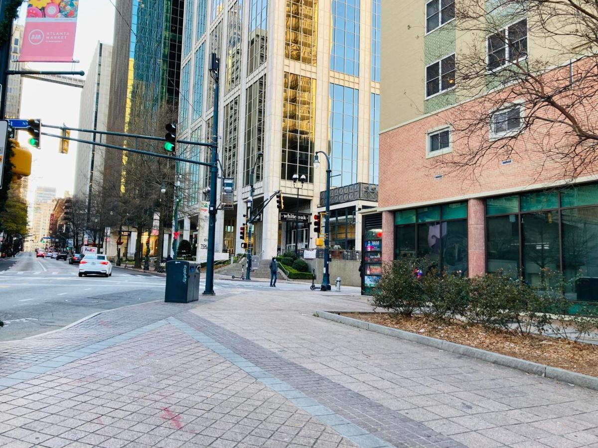 Roomy And Spacious 1Br Sleeps 6 In Central Downtown Atlanta *