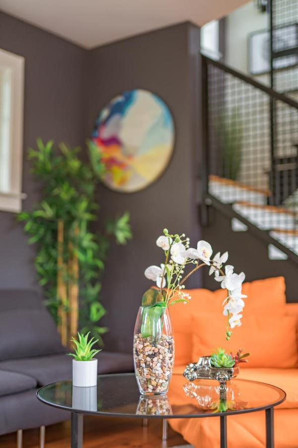 Exclusive Ponce Rooftop Cityscape Chateau Holiday home Atlanta