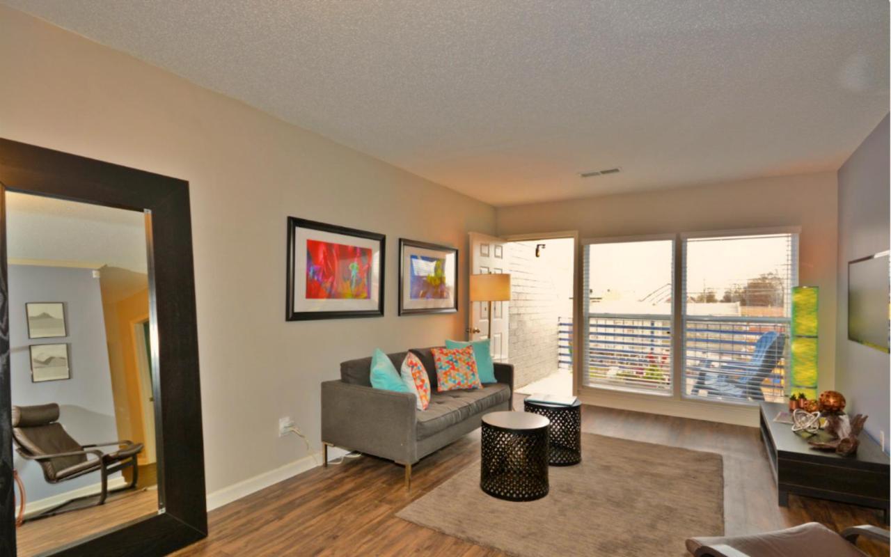 Spacious In Atlanta, Sk * Atlanta