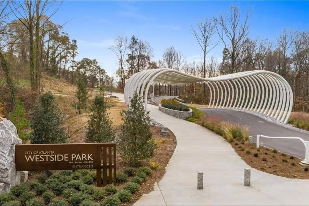 The Scarlet Door: West Midtown * Atlanta