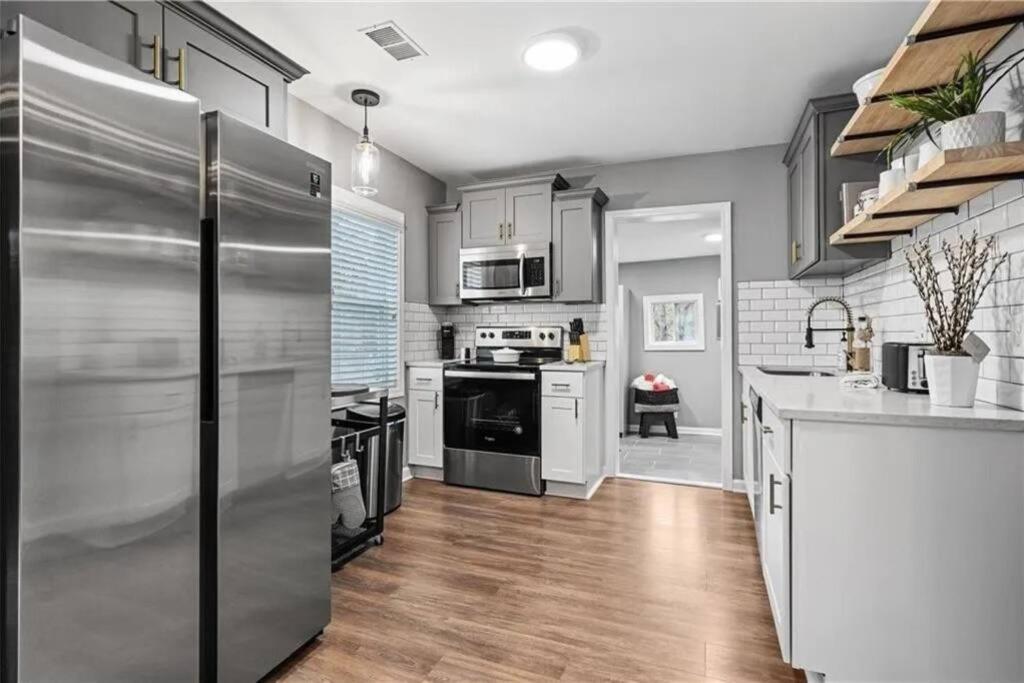 Holiday home The Scarlet Door: West Midtown *
