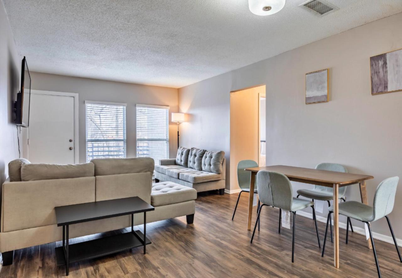 Spacious In Atlanta, Sk Apartment *
