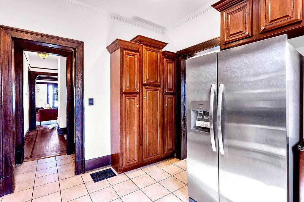 Atl Charming 1929 Historic Craftsman Holiday home *