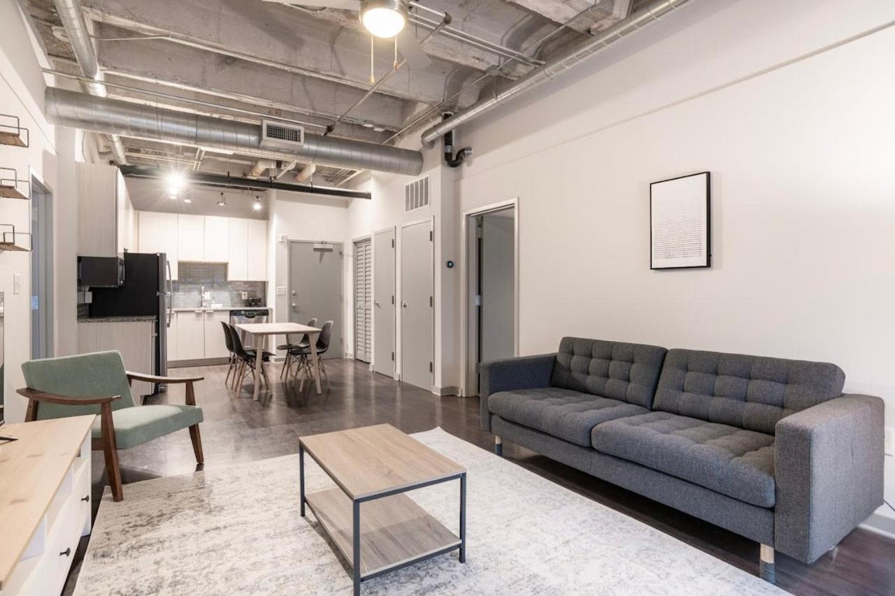 Stylish Living With Free Parking In Midtown Atlanta