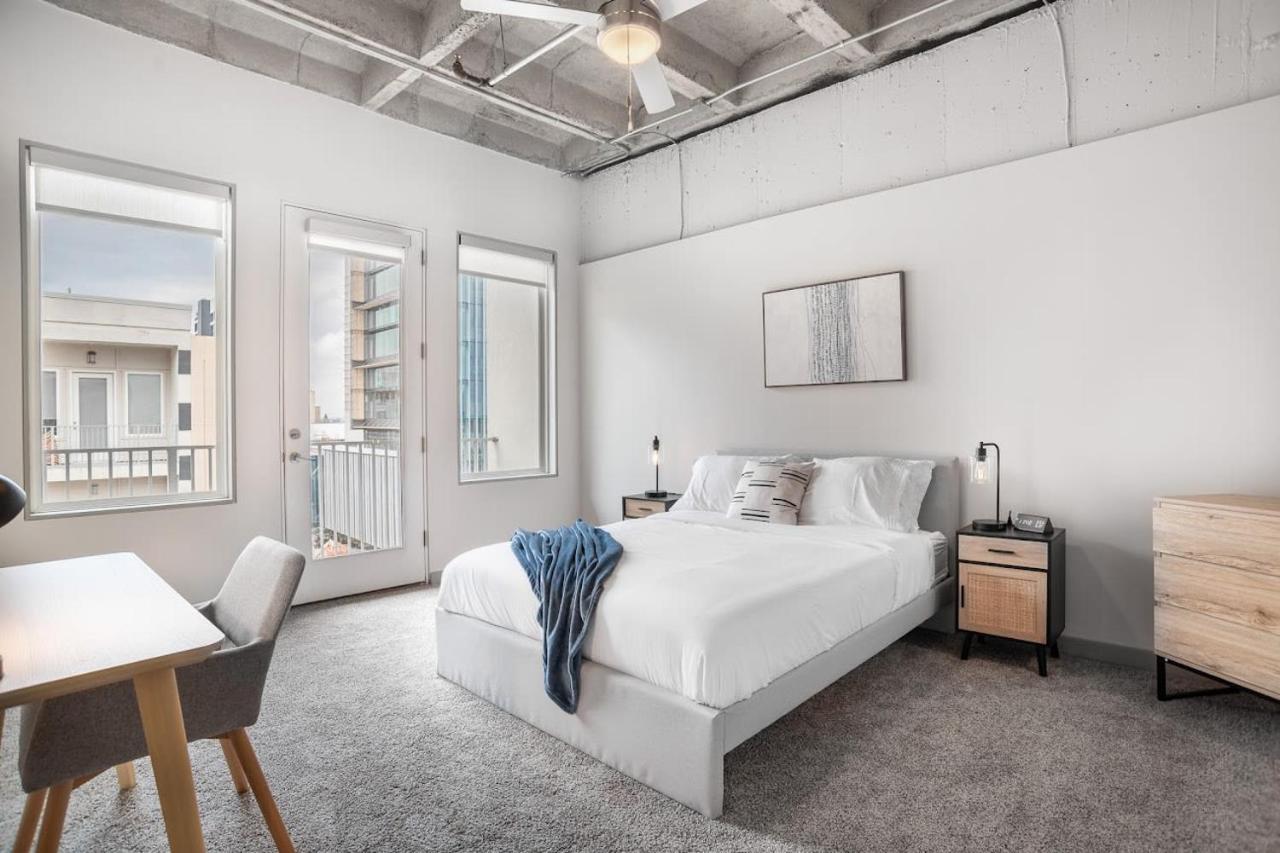 Apartment Stylish Living With Free Parking In Midtown *