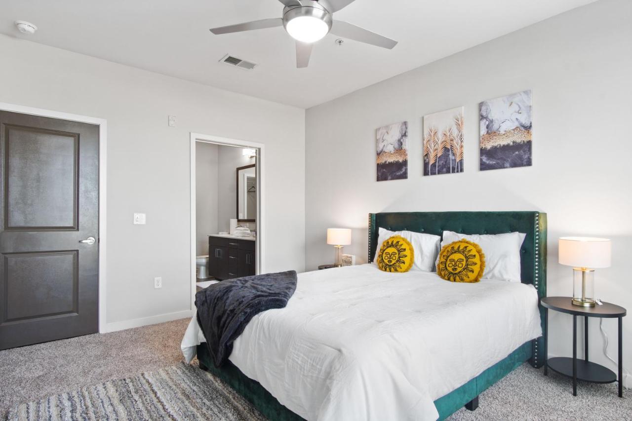 Apartment Is Luxury *