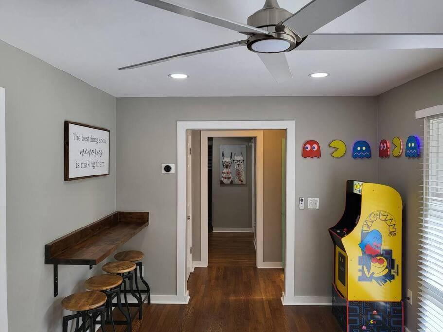Rare Find! Private Heated Pool & - Entire Near Atl Center Holiday home