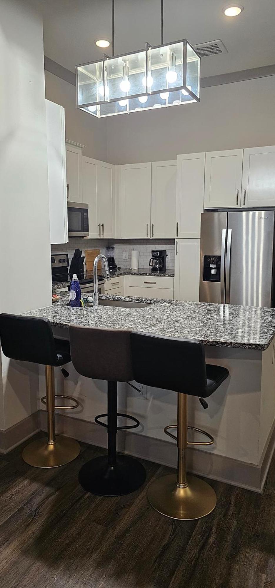 Apartment 2br Luxury Atl *