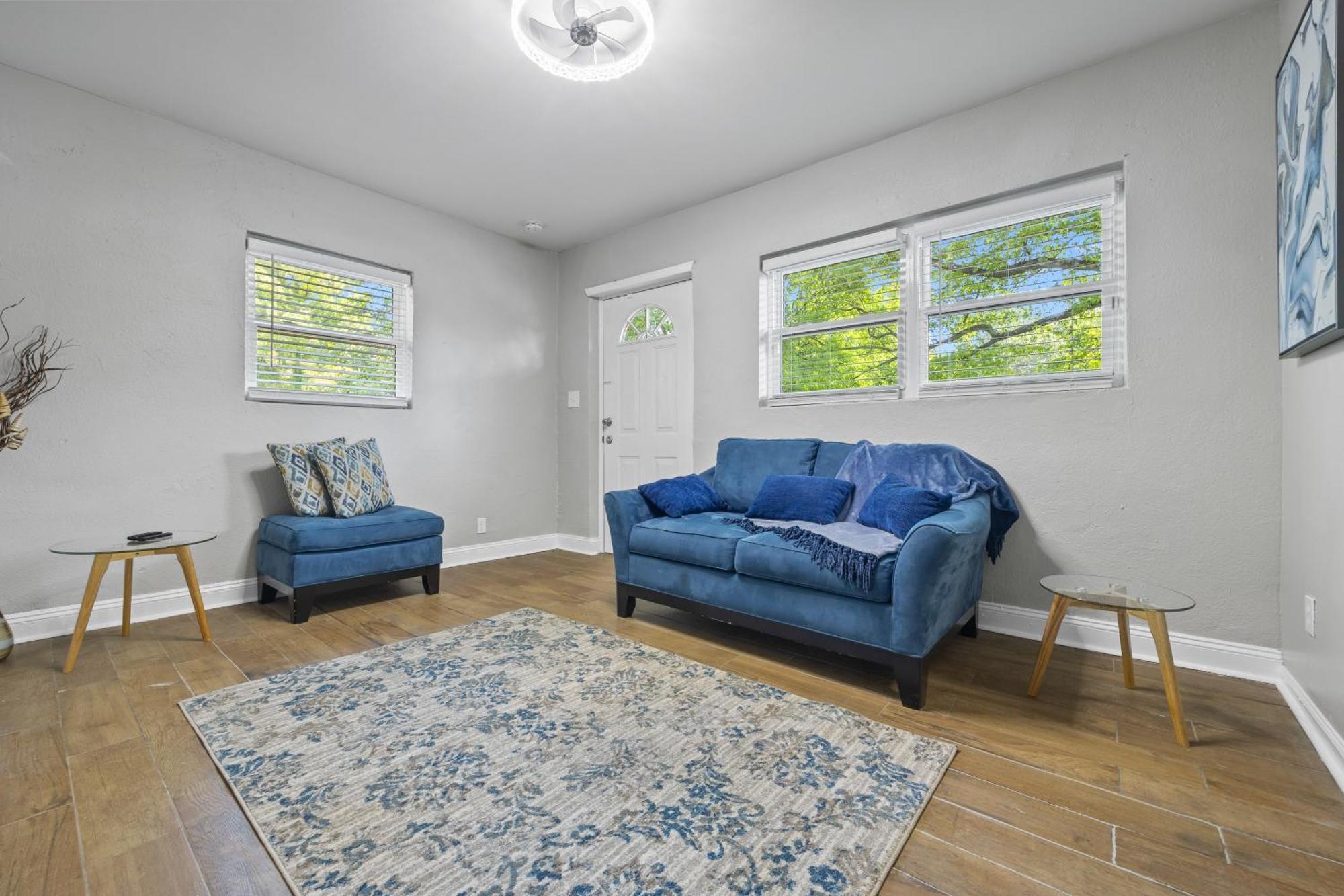 Relaxing 2br House With Parking Atlanta