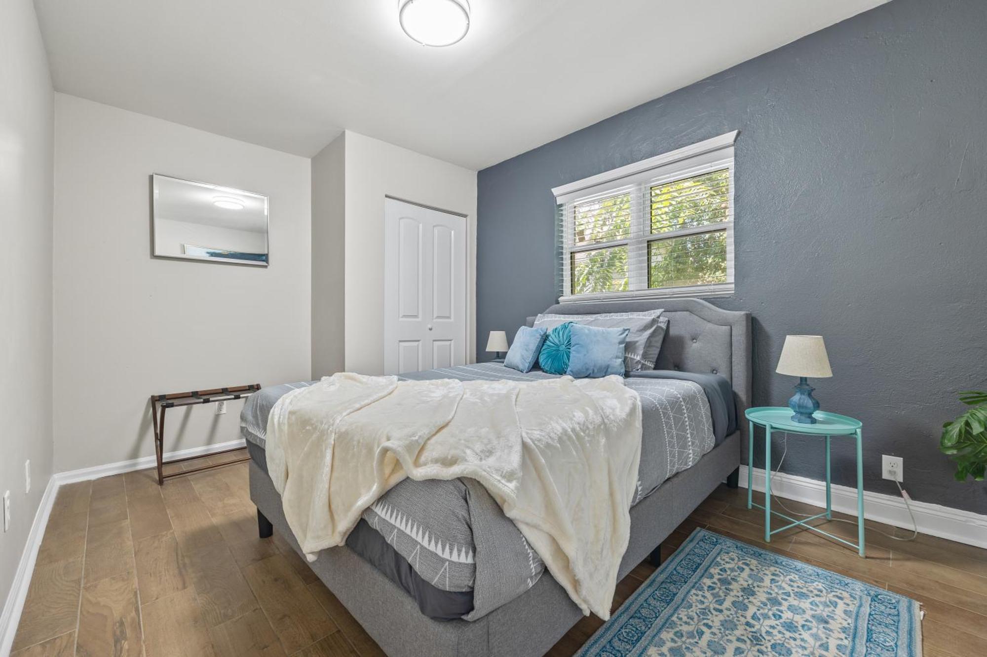 Relaxing 2br House With Parking * Atlanta