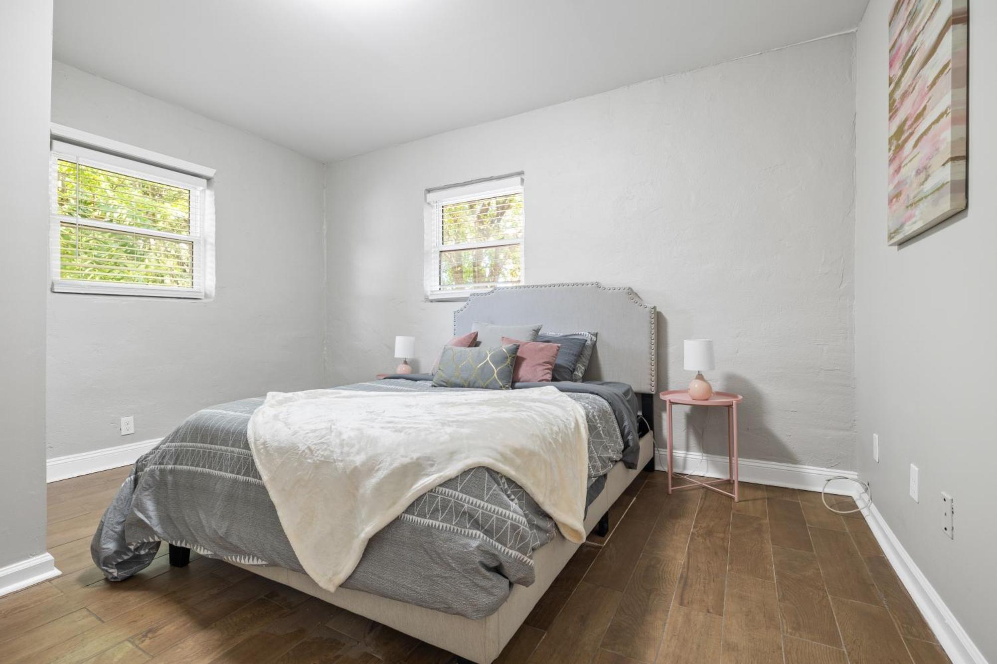 Relaxing 2br House With Parking Holiday home Atlanta