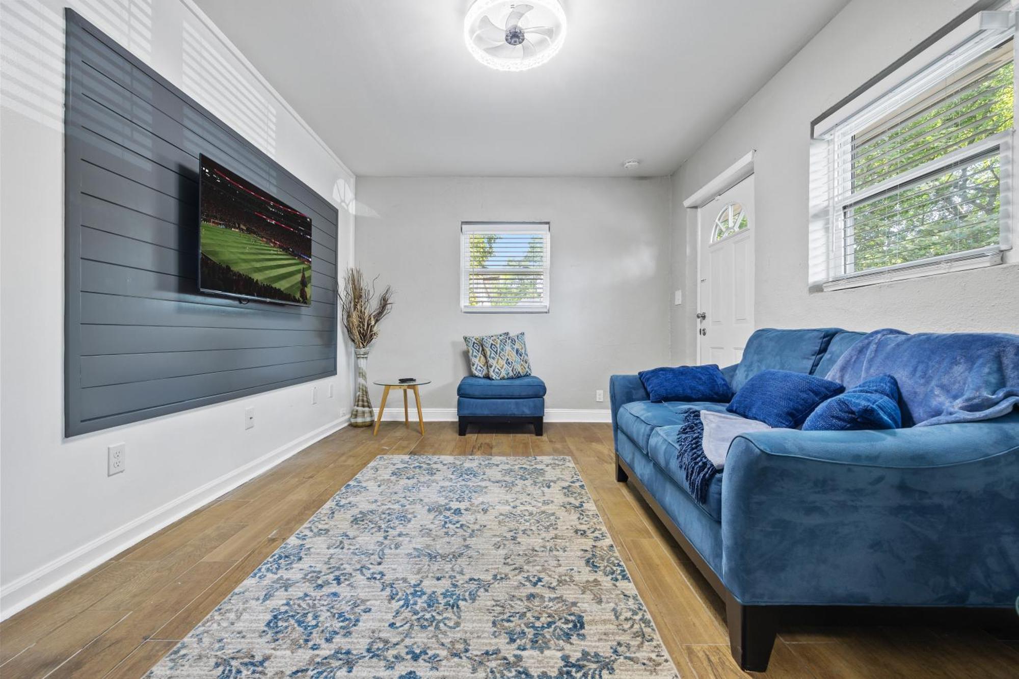 Relaxing 2br House With Parking Atlanta