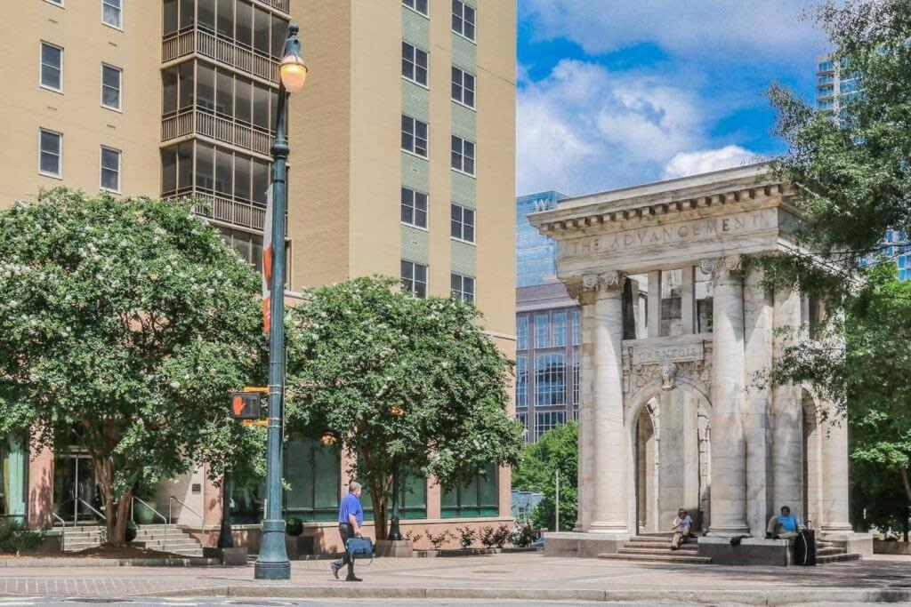 Holiday home Entire Condo! Downtown! 24 Concierge! Pt9b Atlanta