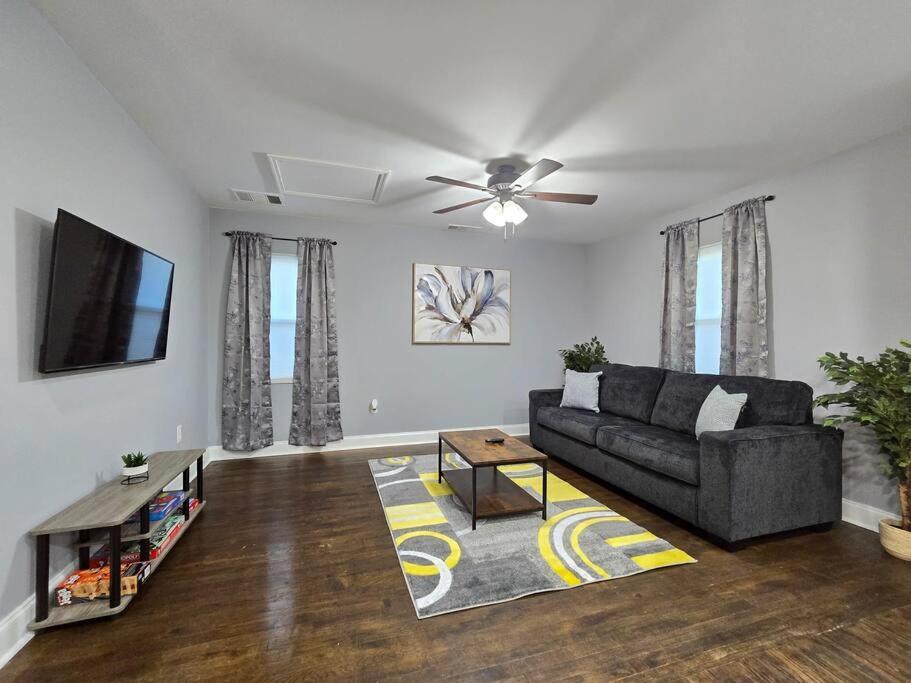 Little Sunshine In Atl Peaceful And Quiet 8 Min Dt Holiday home Atlanta