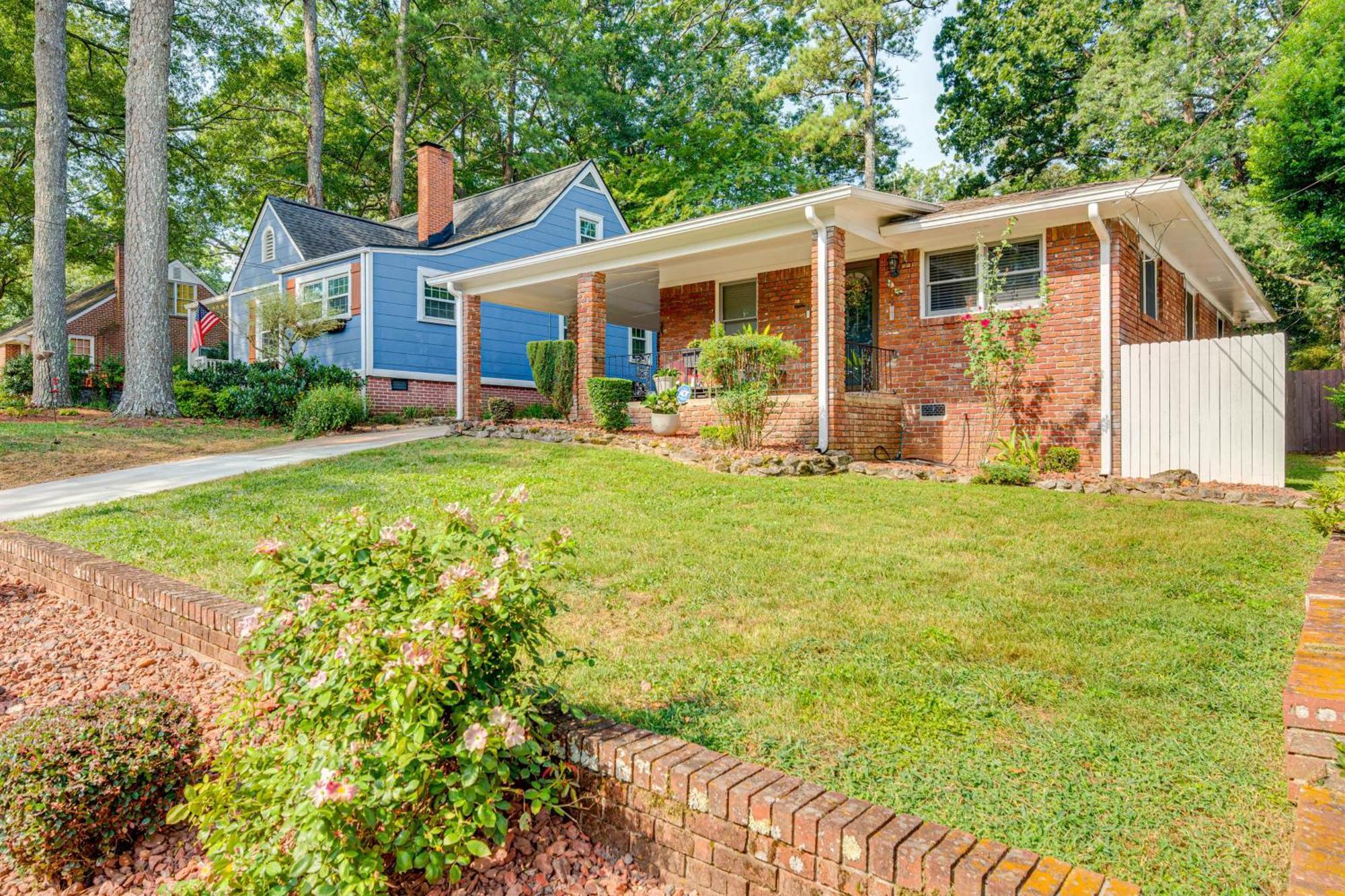 Holiday home East Point House About Near Dtwn And Airport Atlanta