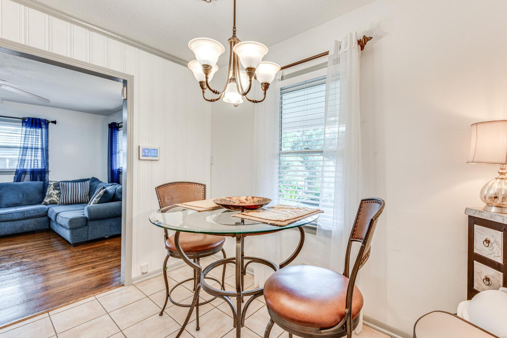 East Point House About Near Dtwn And Airport Holiday home Atlanta