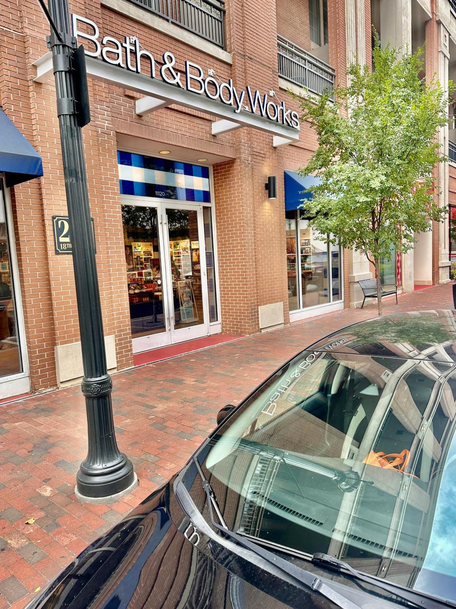 Grand 3br Loft In Atlantic Station Atlanta