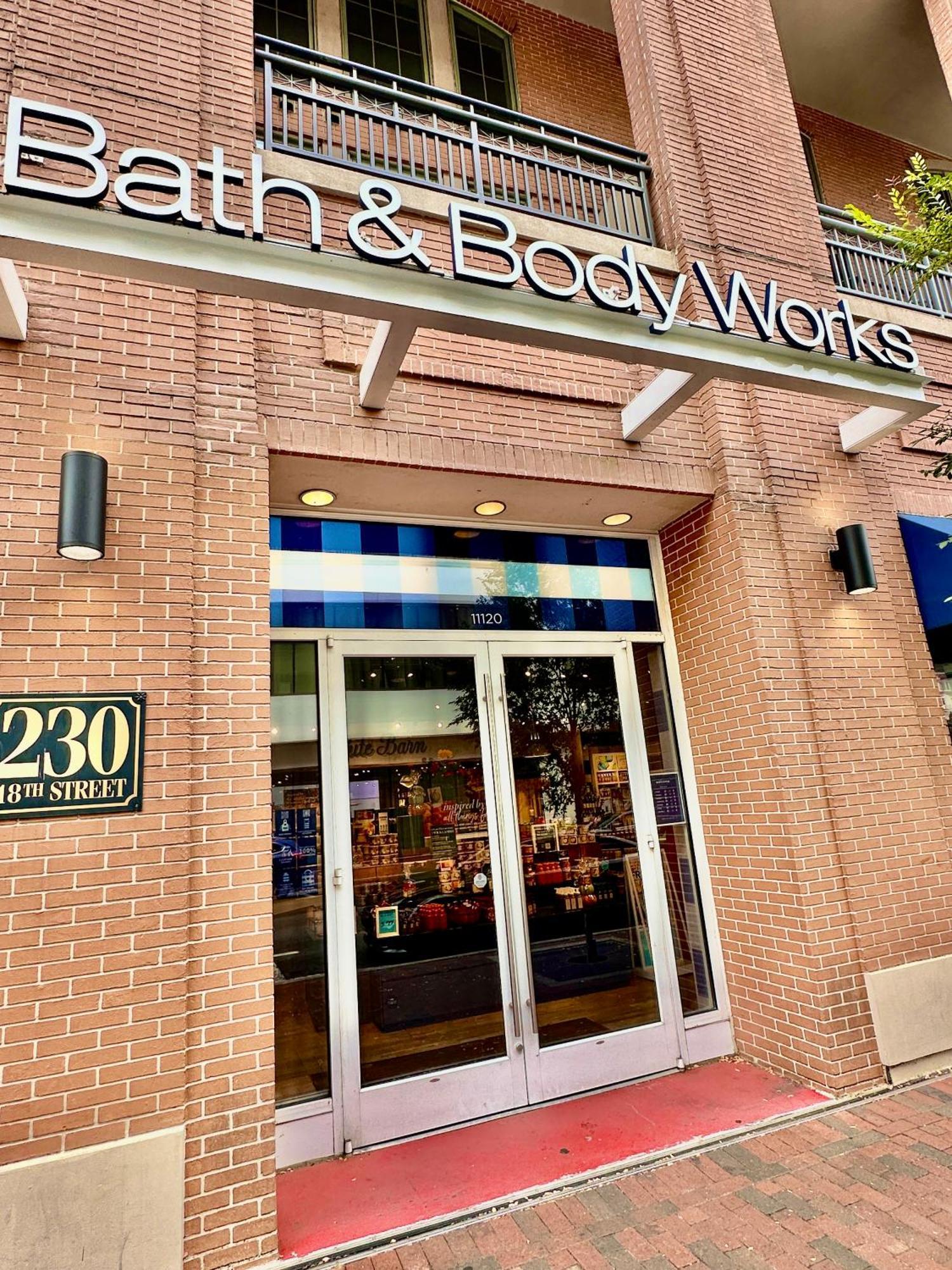 Grand 3br Loft In Atlantic Station Apartment *