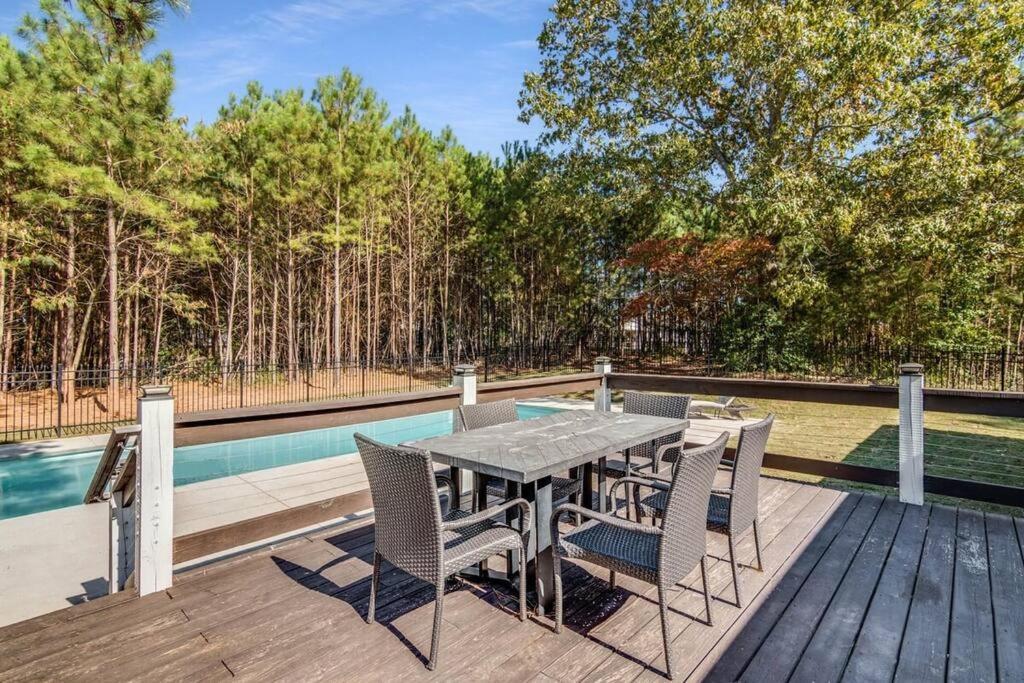 Dream Villa- Amazing Pool Secluded 2 Acres *