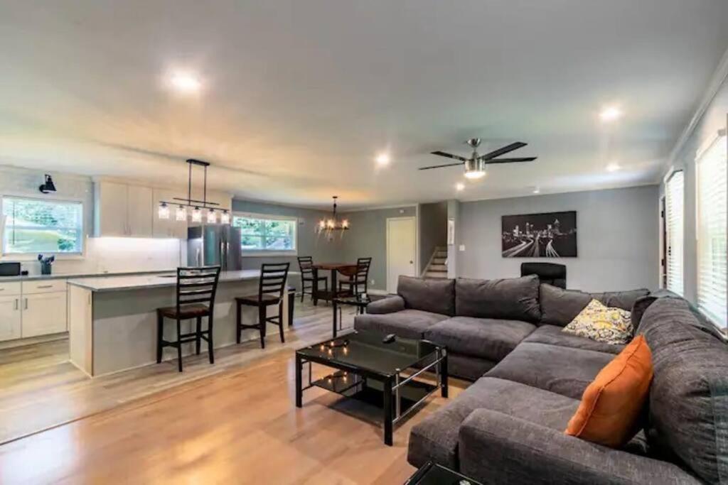 Spacious 4br By Airport & Shops! * Atlanta