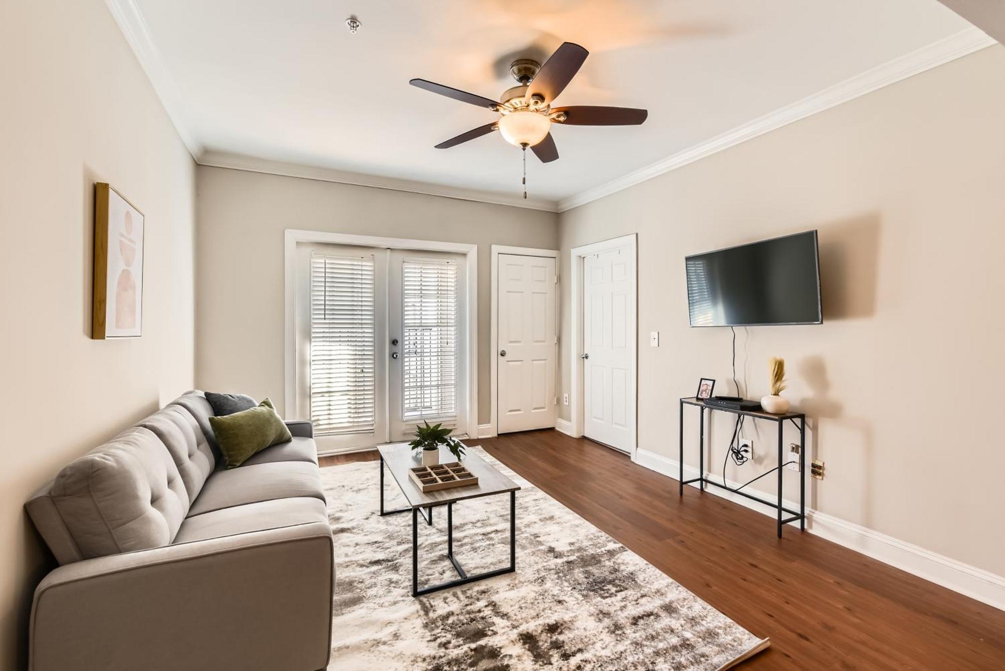 Crest At Midtown 3501 L 2 Bedroom 2 Bathroom *