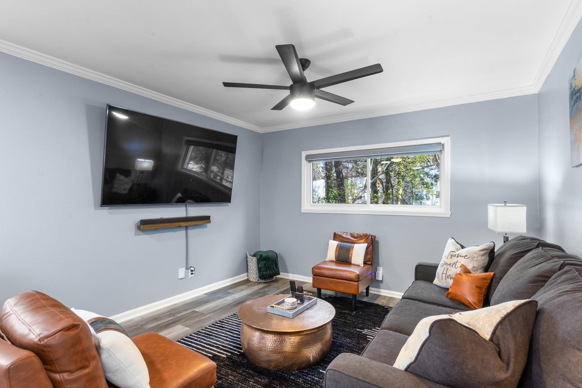 Apartment Tranquility Creek - Stylish 2br - 7 Mins Atl Airport