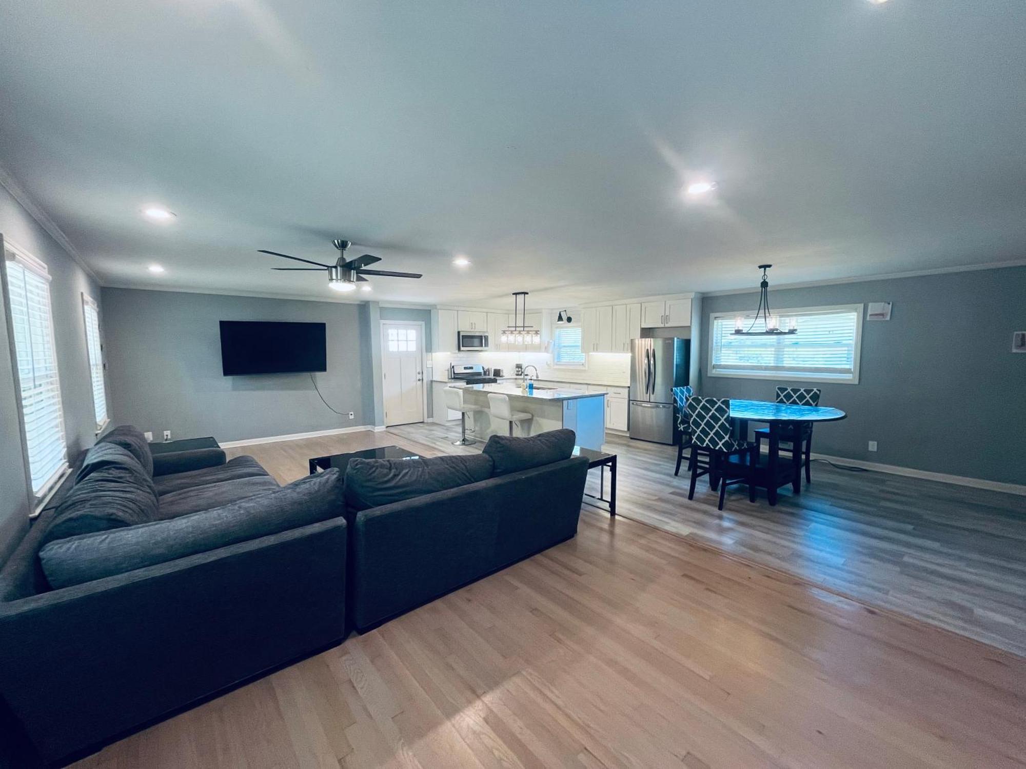 Spacious 4br By Airport & Shops! Atlanta
