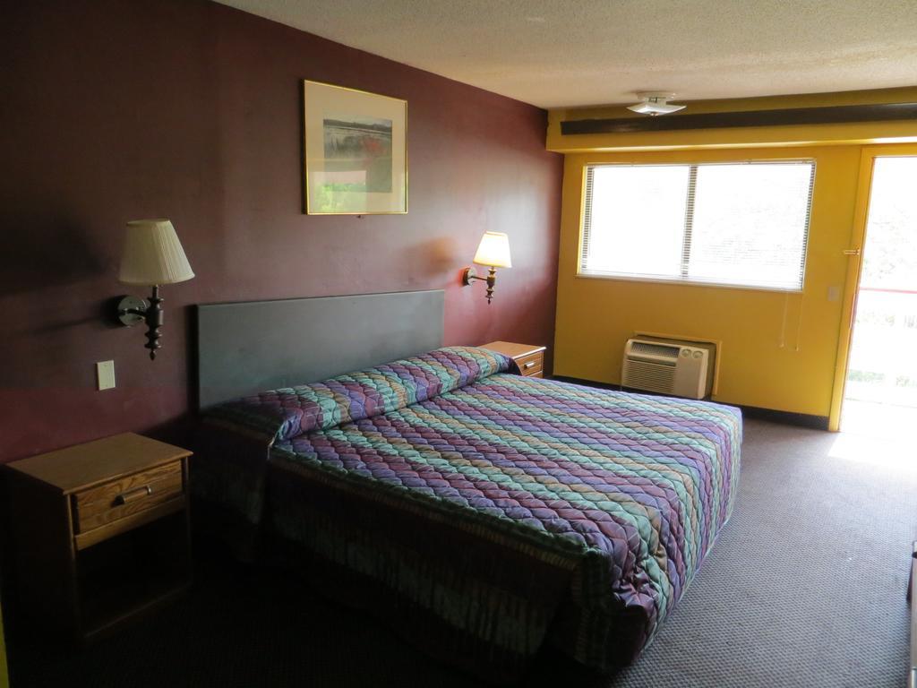 A2c Budget Motel