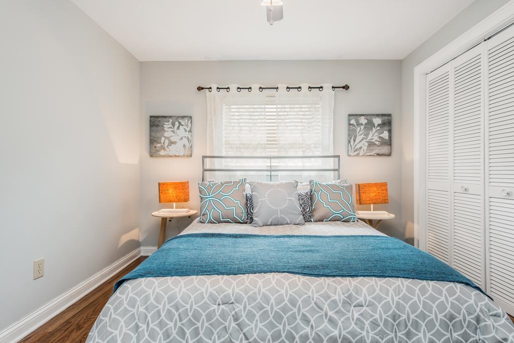 Amazing Midtown Location By Piedmont Park Beltline Ponce Market Apartment
