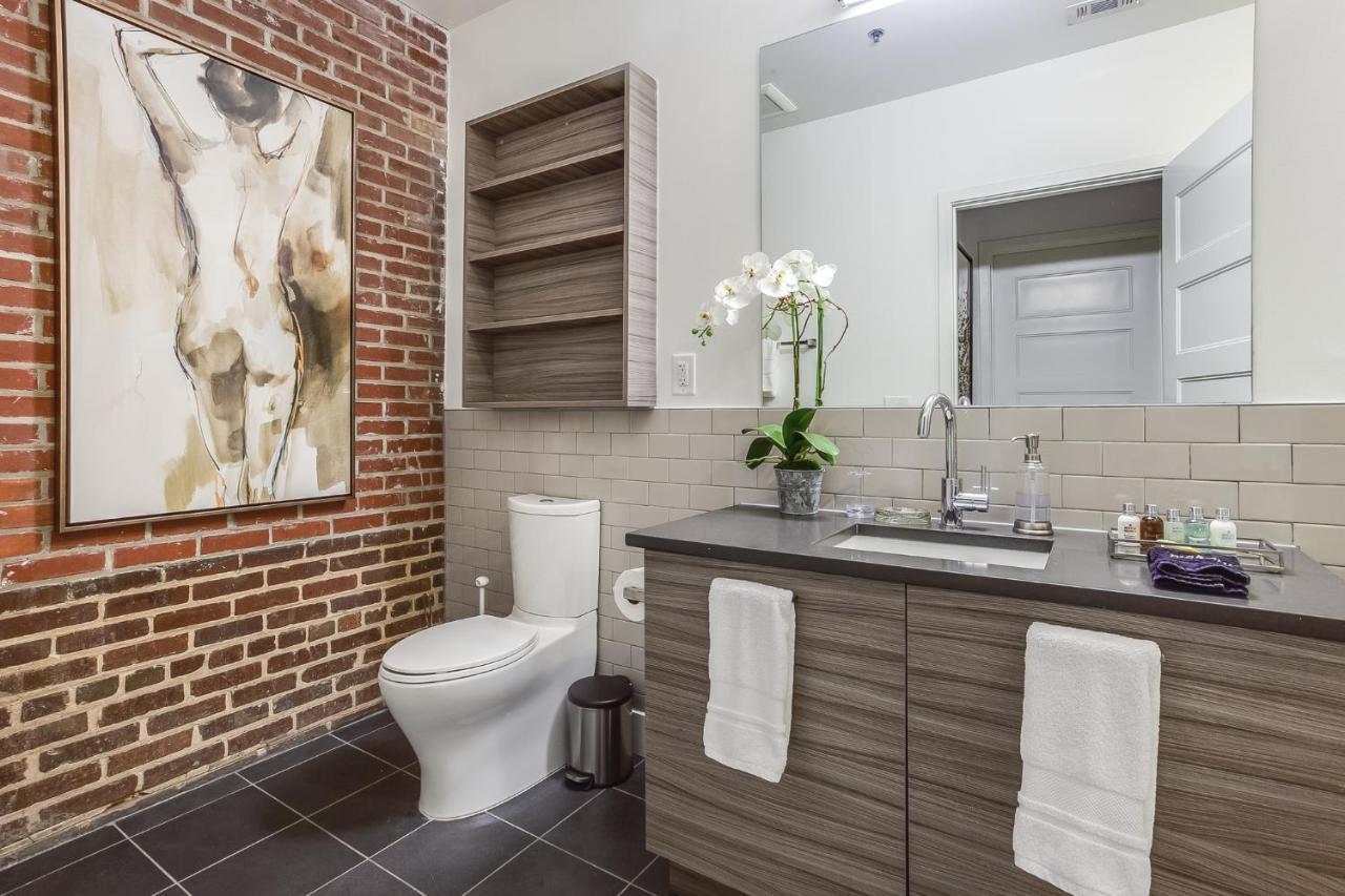 Brick Loft Apartment Atlanta
